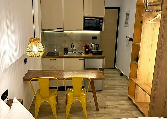 Roro Center * Πάτρα